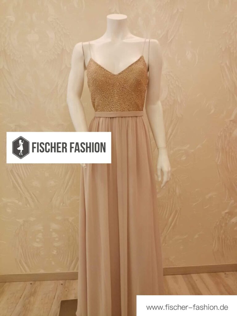 Ballkleider Modell 11 — Fischer Fashion Cham