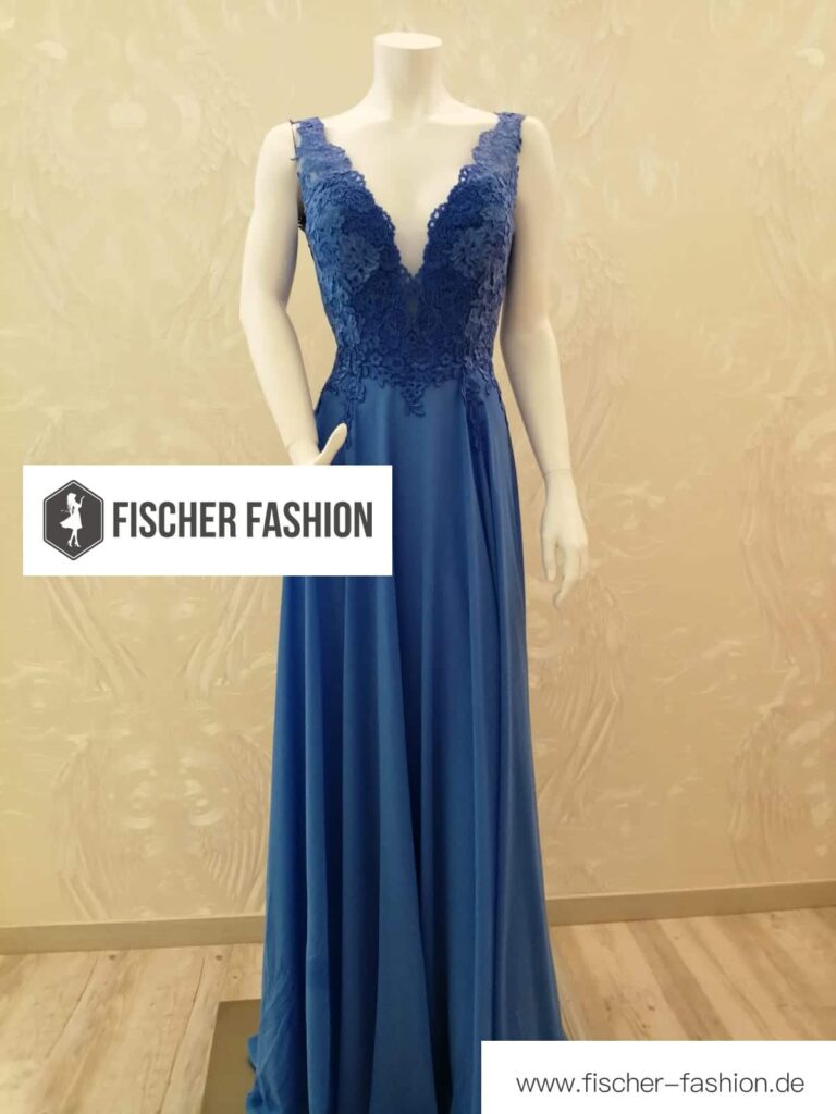 Ballkleider Modell 3 — Fischer Fashion Cham